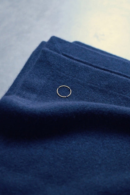 Poetra Throw in Ocean