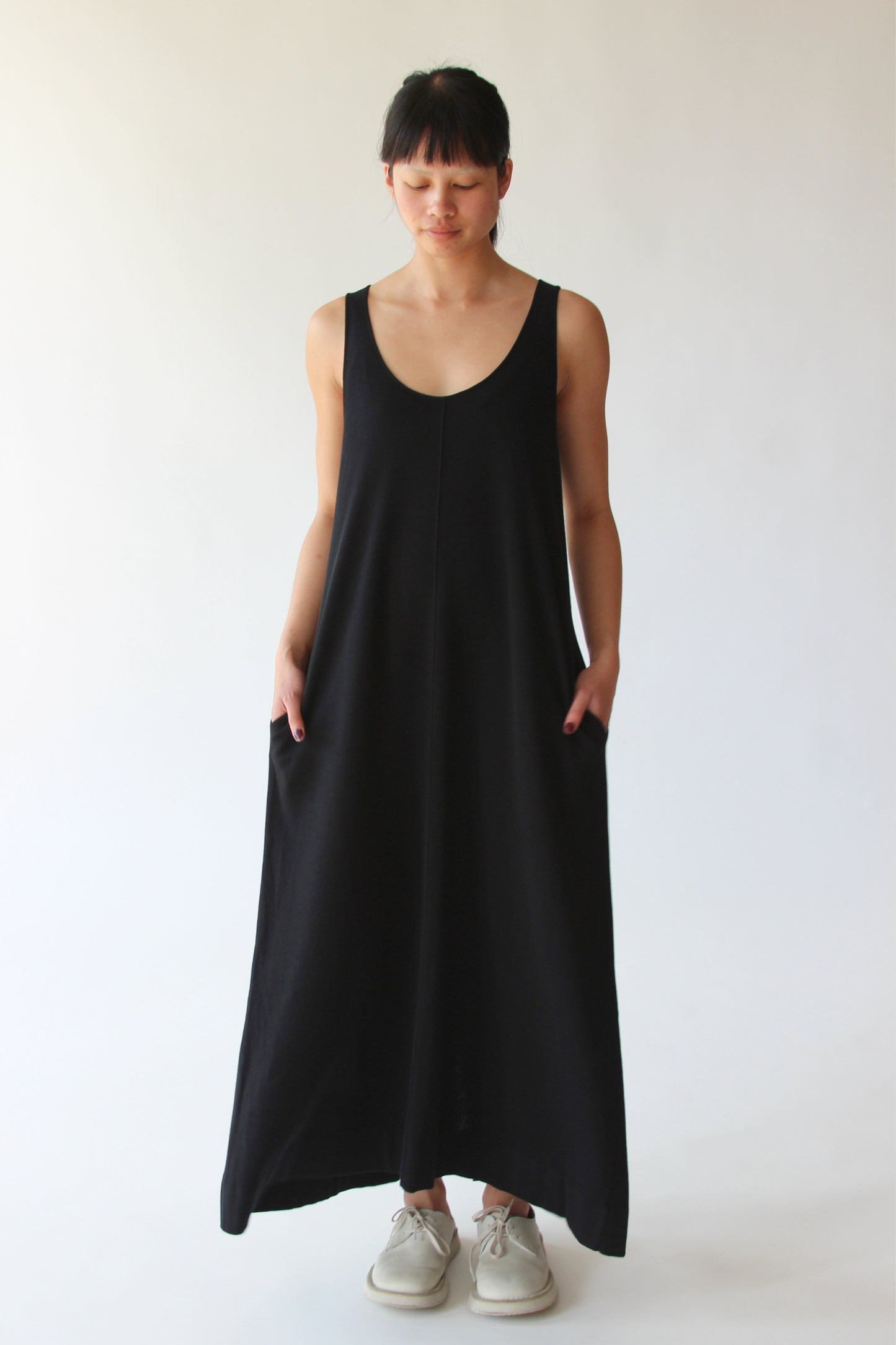 Quiet dress In Black