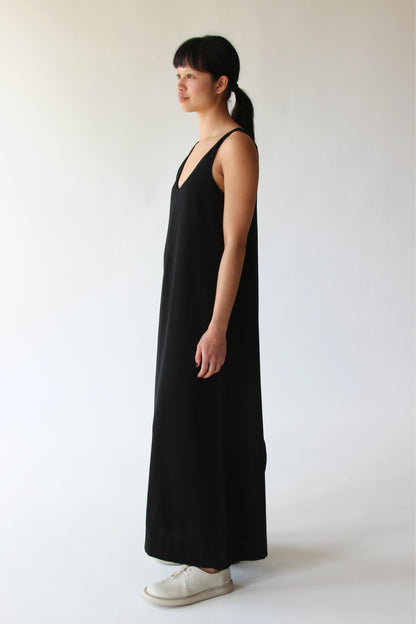 Quiet dress In Black