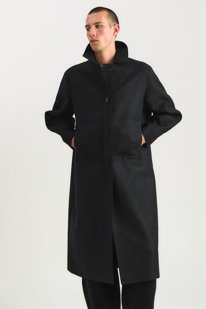Shield Coat in Black