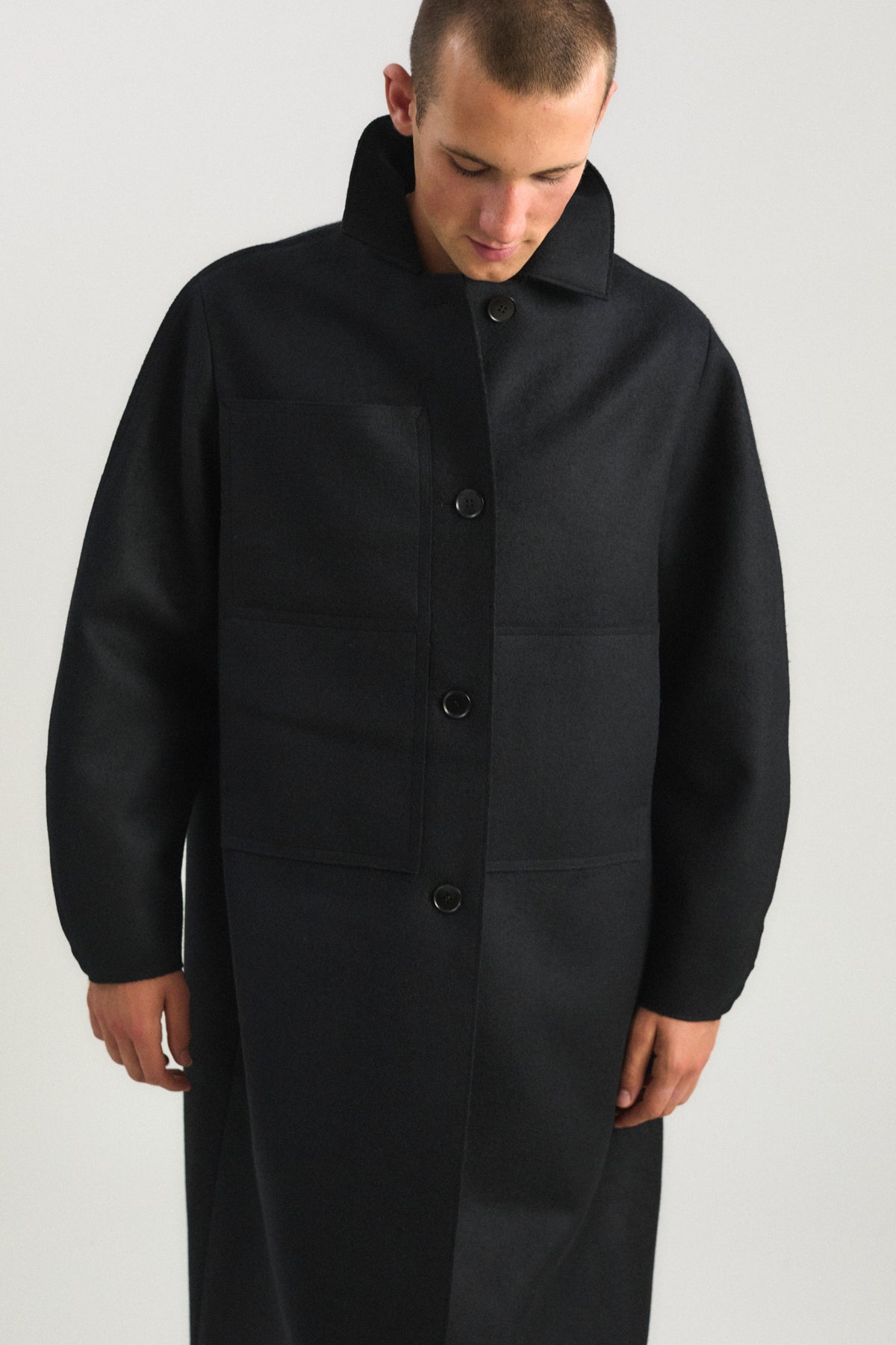 Shield Coat in Black