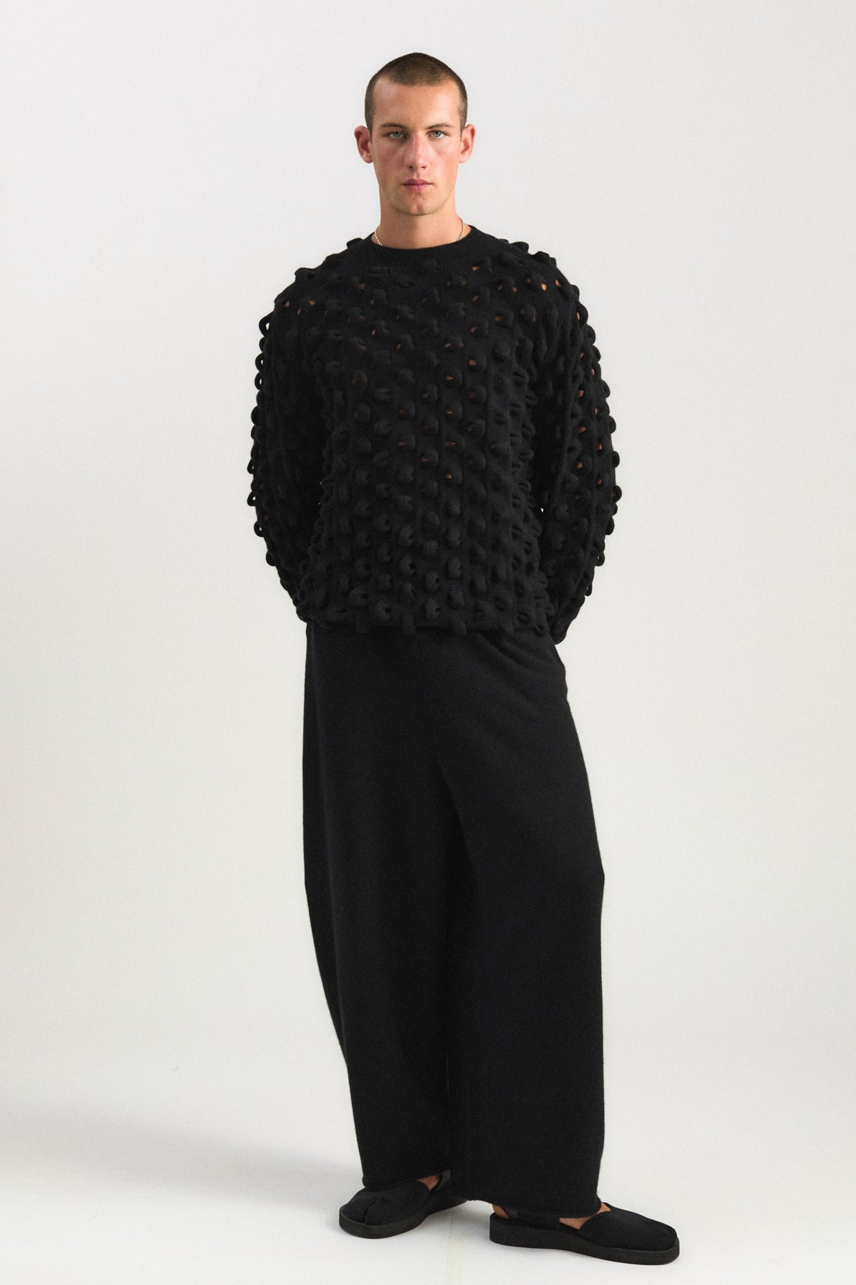Marui Sweater in Black