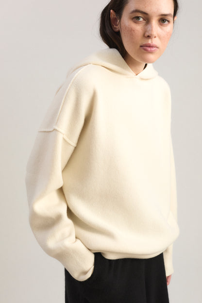 Seku Hoodie in Ivory