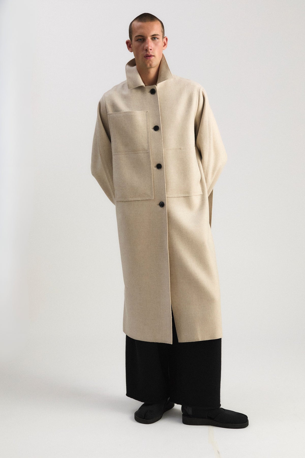Shield Coat in Beige
