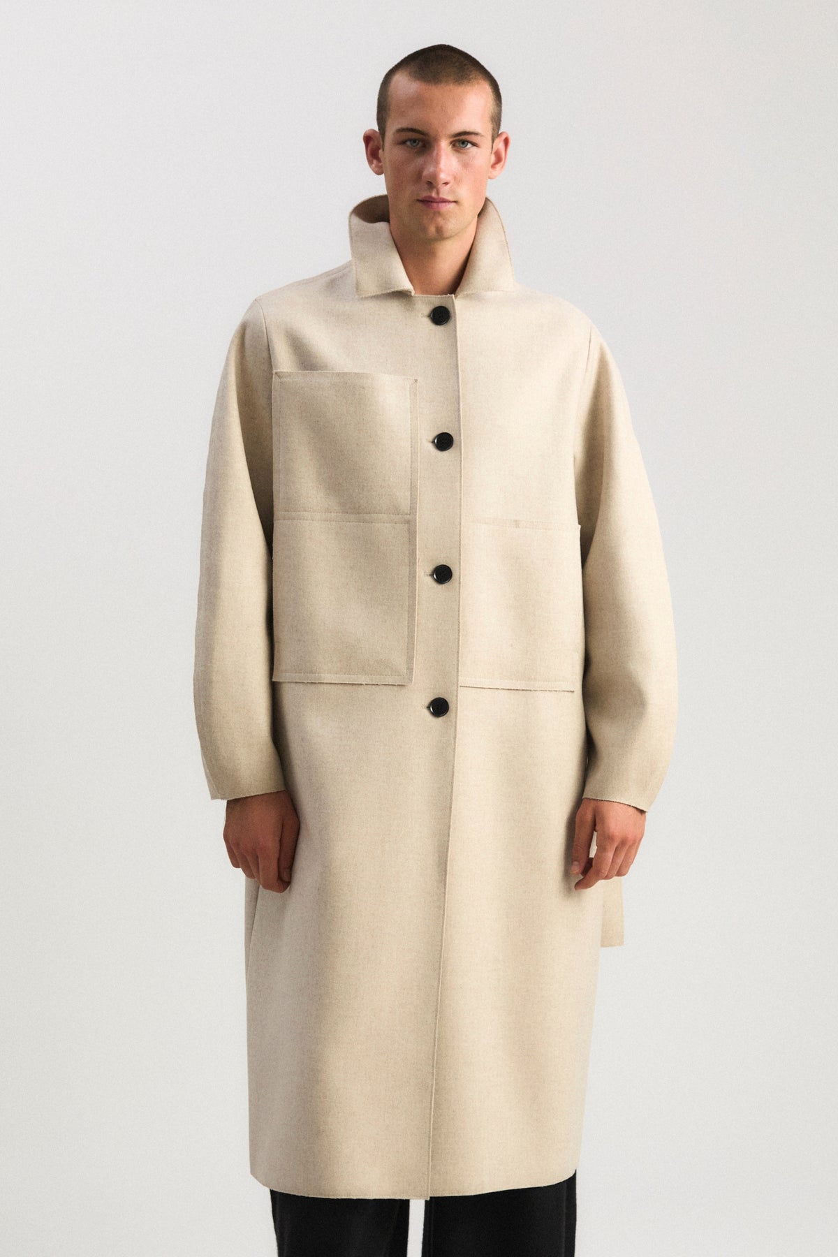 Shield Coat in Beige