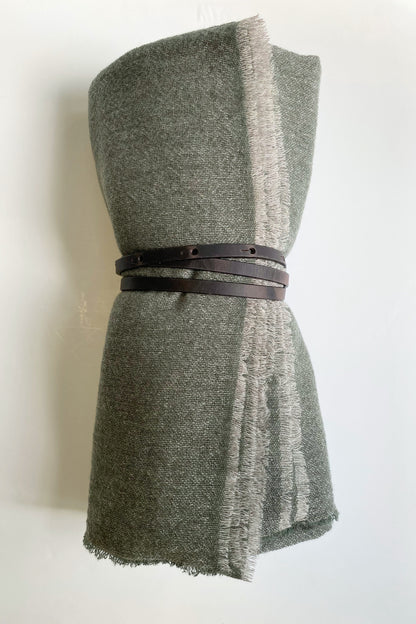 Esra Travel Throw