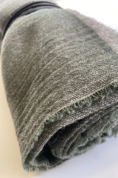 Esra Travel Throw