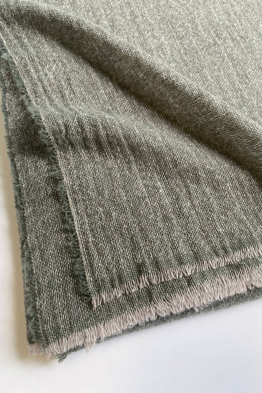Esra Travel Throw