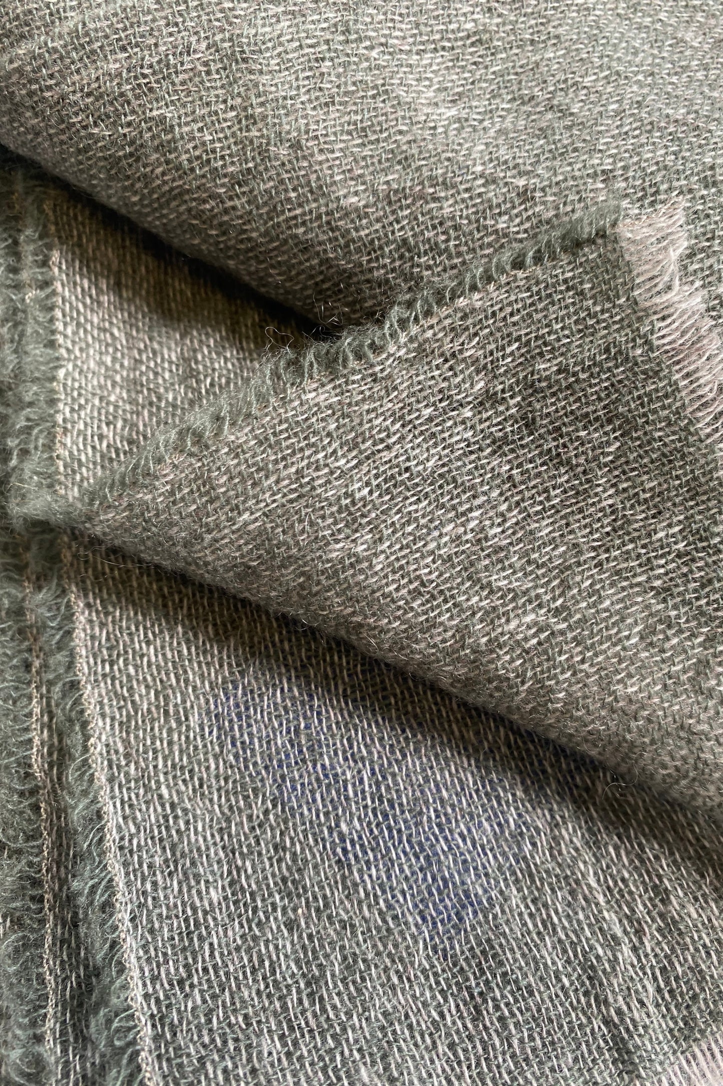 Esra Travel Throw