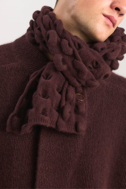 Nodo Neckwarmer in Carob