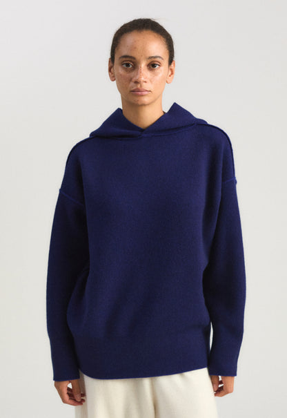 Seku Hoodie in Ink & Ocean
