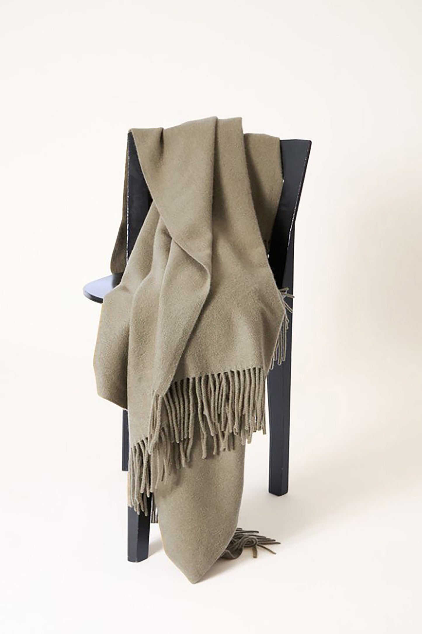 Uno Cashmere Throw In Moss