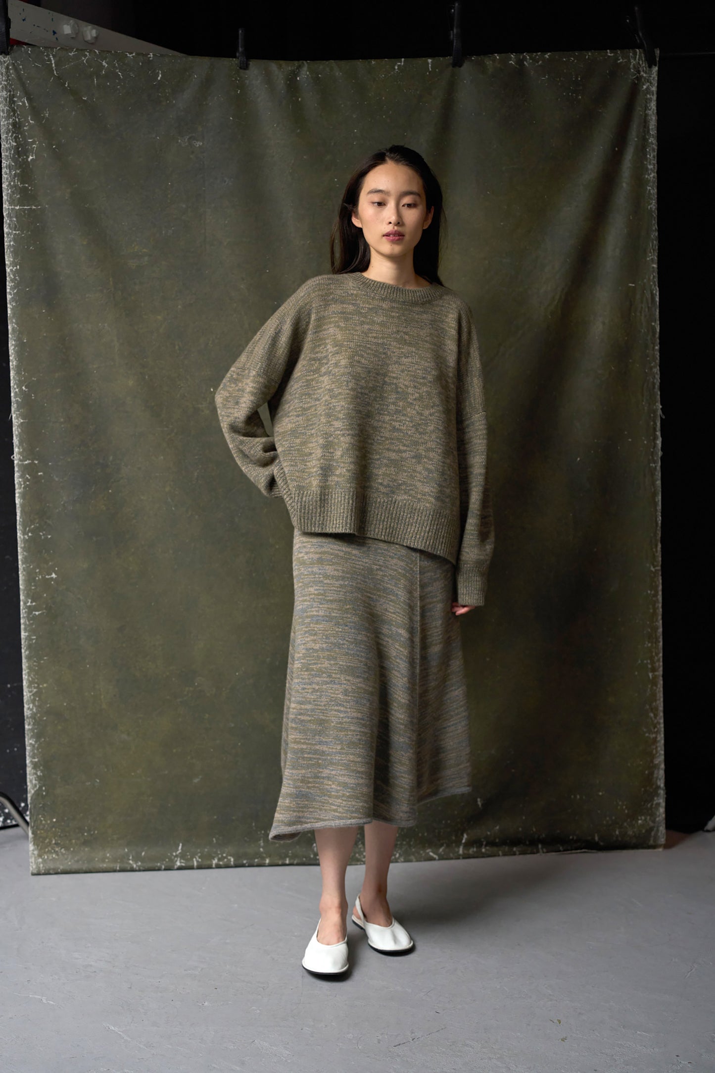 Aila Cashmere Sweater In Moss, Taupe & Slate