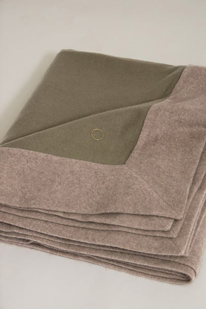 Etra Big Bedspread in Moss & Taupe