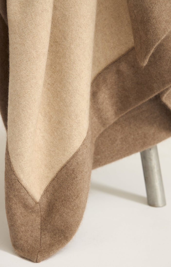 Etra Cashmere Throw In Beige & Taupe