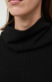 Geeta Cashmere Top in Black
