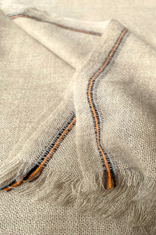 Komo Wrap in Beige