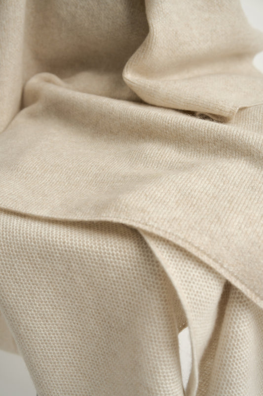 Mandu Travel Throw in Feather & Ivory