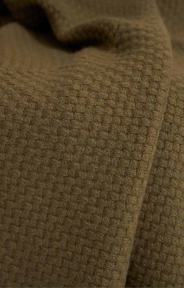 Maple Cashmere Throw in Moss