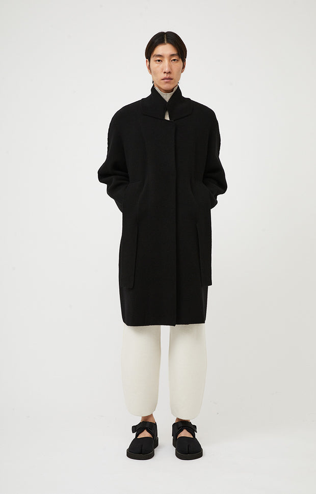Modaha Cashmere Coat in Black