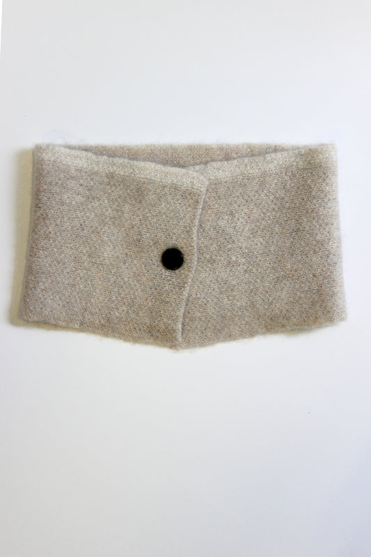 Neku Neck Snood in Feather & Ivory