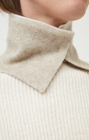 Neku Cashmere Neck Snood in Feather & Ivory