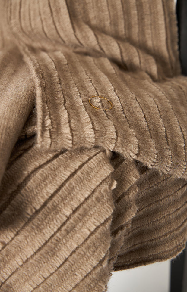 Neres Cashmere Throw in Taupe