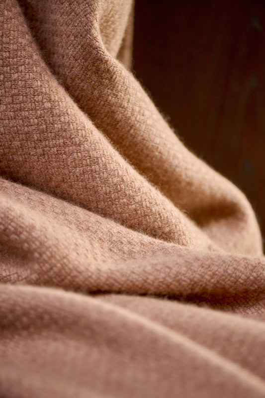 Oak Throw in Nutmeg