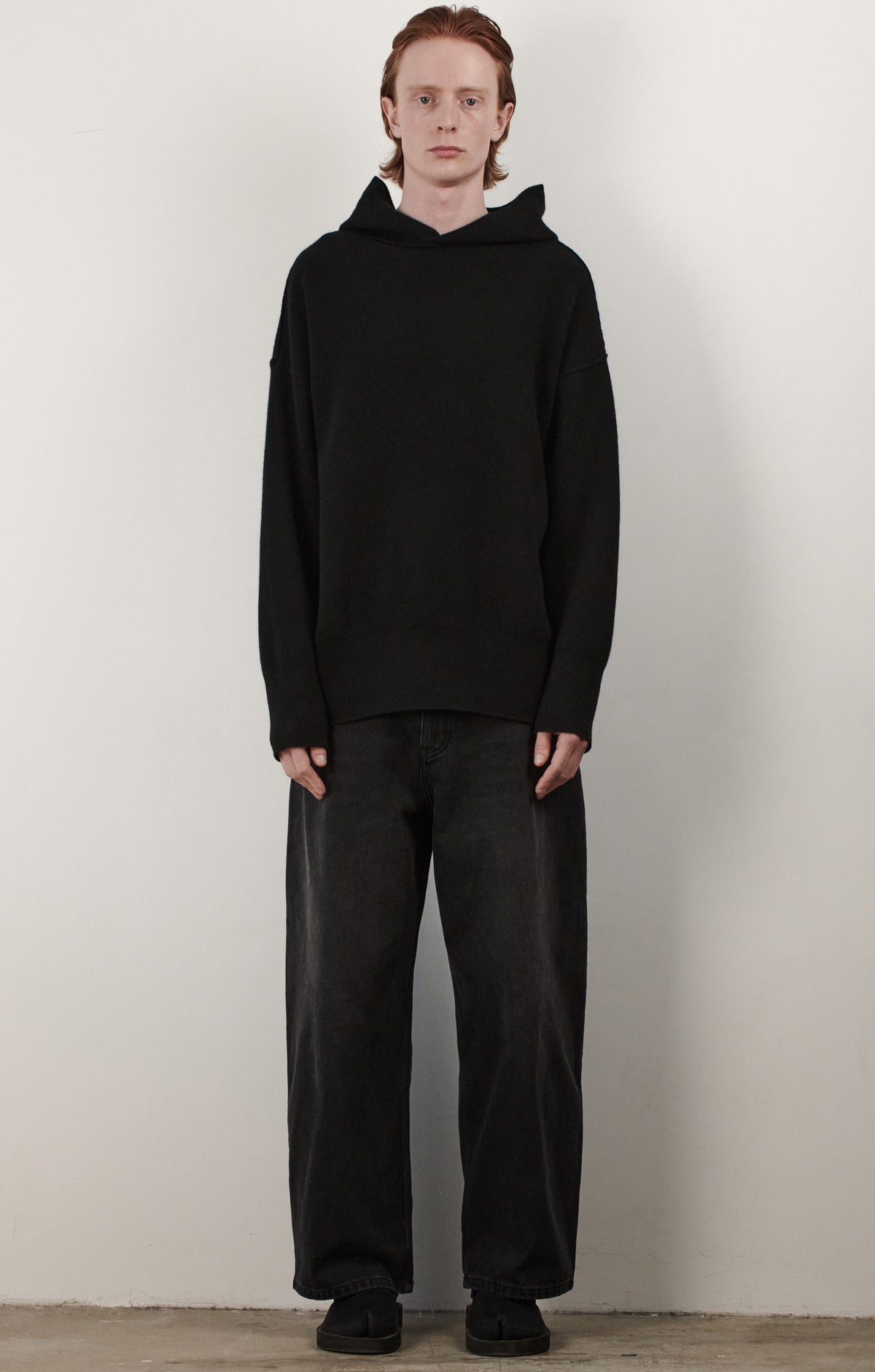 Seku Hoodie in Black