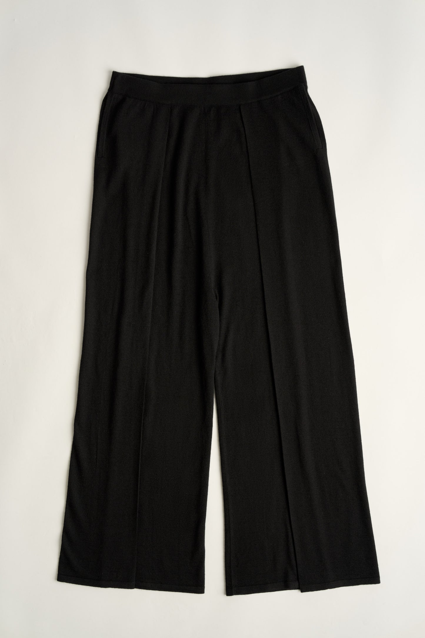 Pluma Trousers in Black