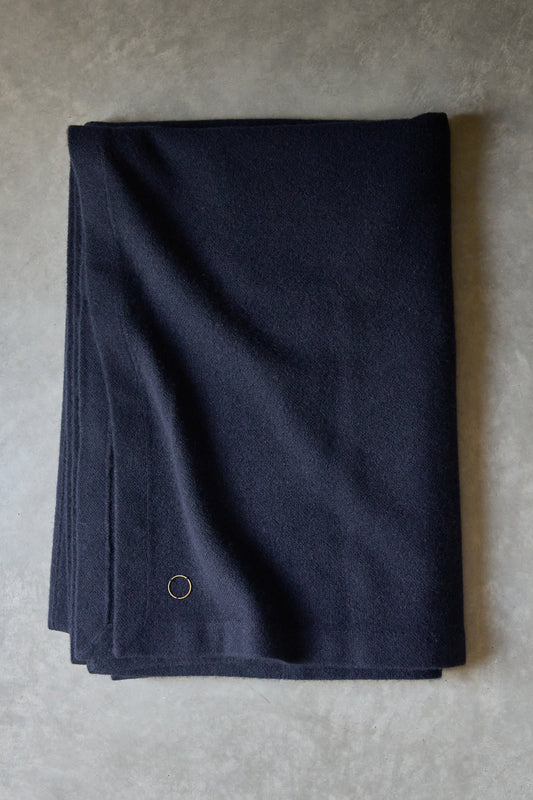 Poetra Throw in Ocean