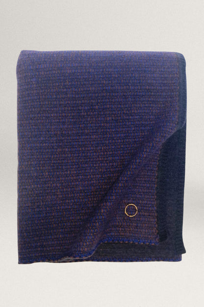 Quadro Throw in Carob & Ink