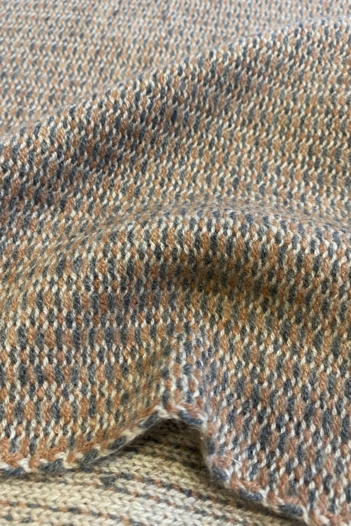Quadro Throw in Nutmeg & Slate