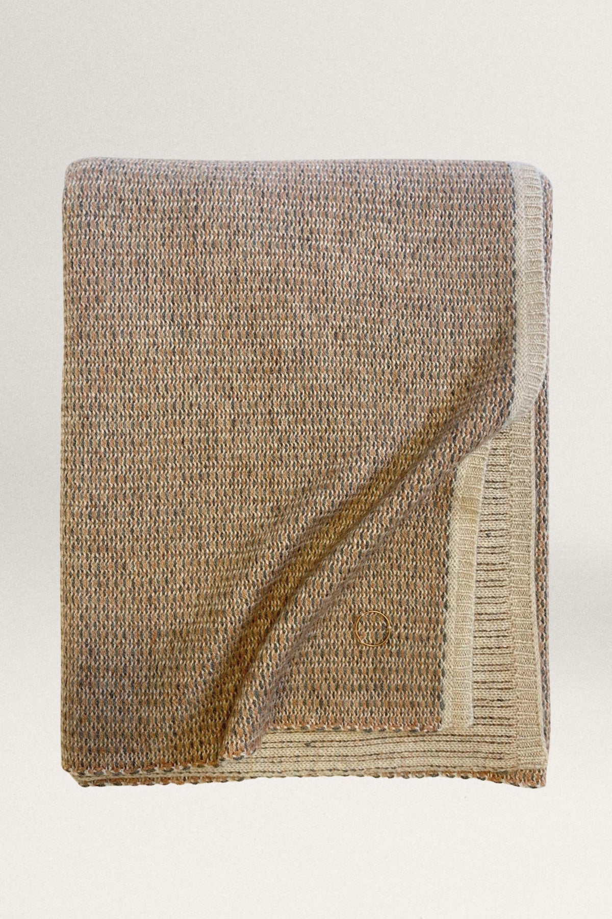 Quadro Throw in Nutmeg & Slate