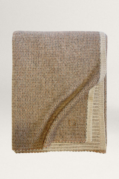 Quadro Throw in Nutmeg & Slate