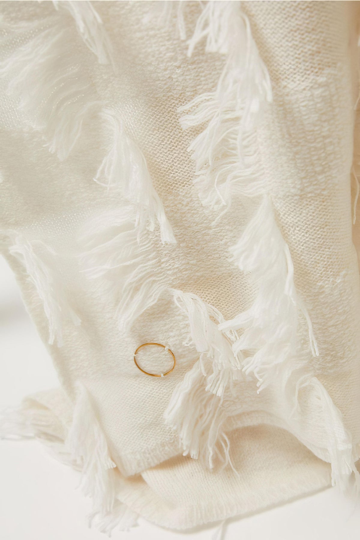 Seren Throw in Ivory