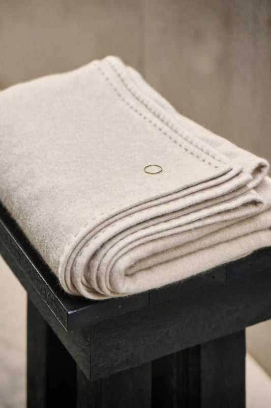 Suono Throw in Beige & Taupe