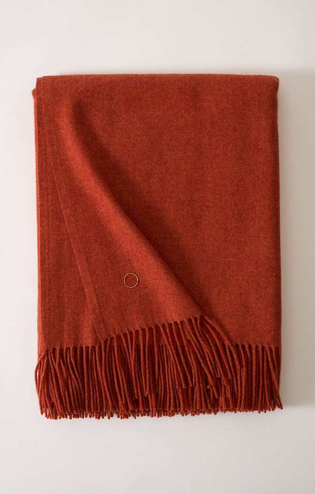Uno Cashmere Throw in Fire