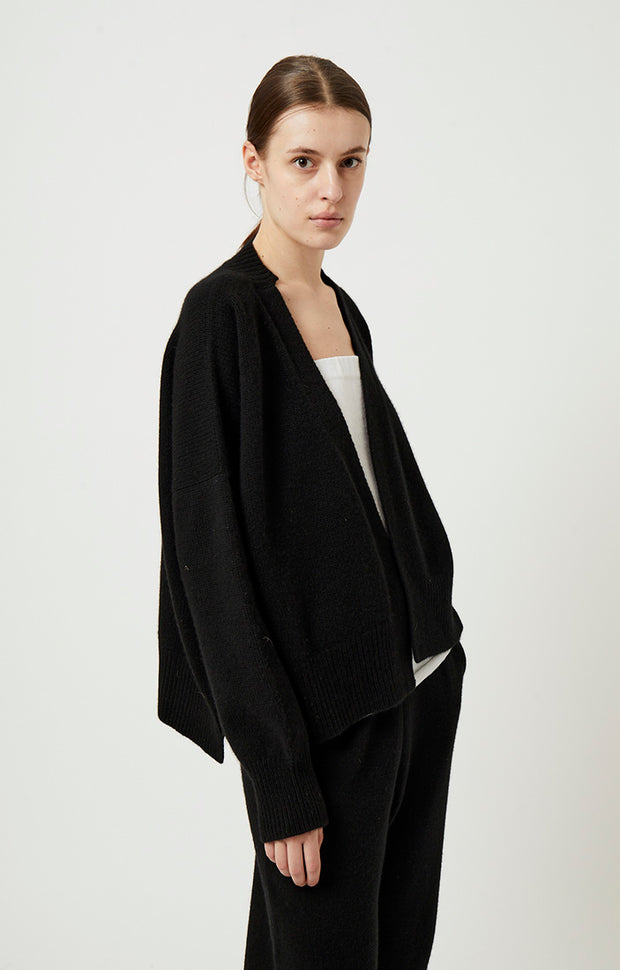 Aire Cashmere Cardigan in Black